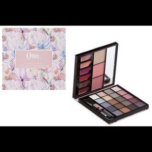 🆕 NWT Quo Beauty Box Makeup